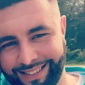 Meet your Posher, Brentton